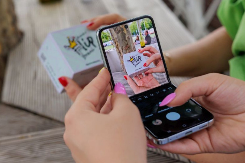 Samsung Galaxy Z Flip5 - Saveznik vašeg originalnog stila Samsung Galaxy Z Flip5 - Saveznik vašeg originalnog stila