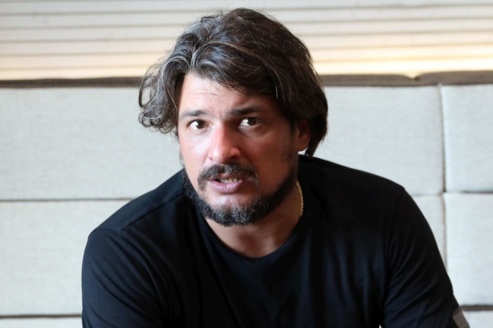 POTRESNO! Tek što se doznalo da je postao otac Andrija Kuzmanović napustio sina: Ovo su detalji (FOTO) POTRESNO! Tek što se doznalo da je postao otac Andrija Kuzmanović napustio sina: Ovo su detalji (FOTO)