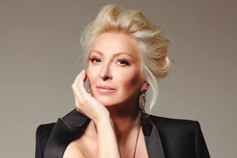 Lepe vesti stižu iz doma Olivere Kovačević! KONAČNO je drži u rukama! Svi čestitaju (FOTO) Lepe vesti stižu iz doma Olivere Kovačević! KONAČNO je drži u rukama! Svi čestitaju (FOTO)