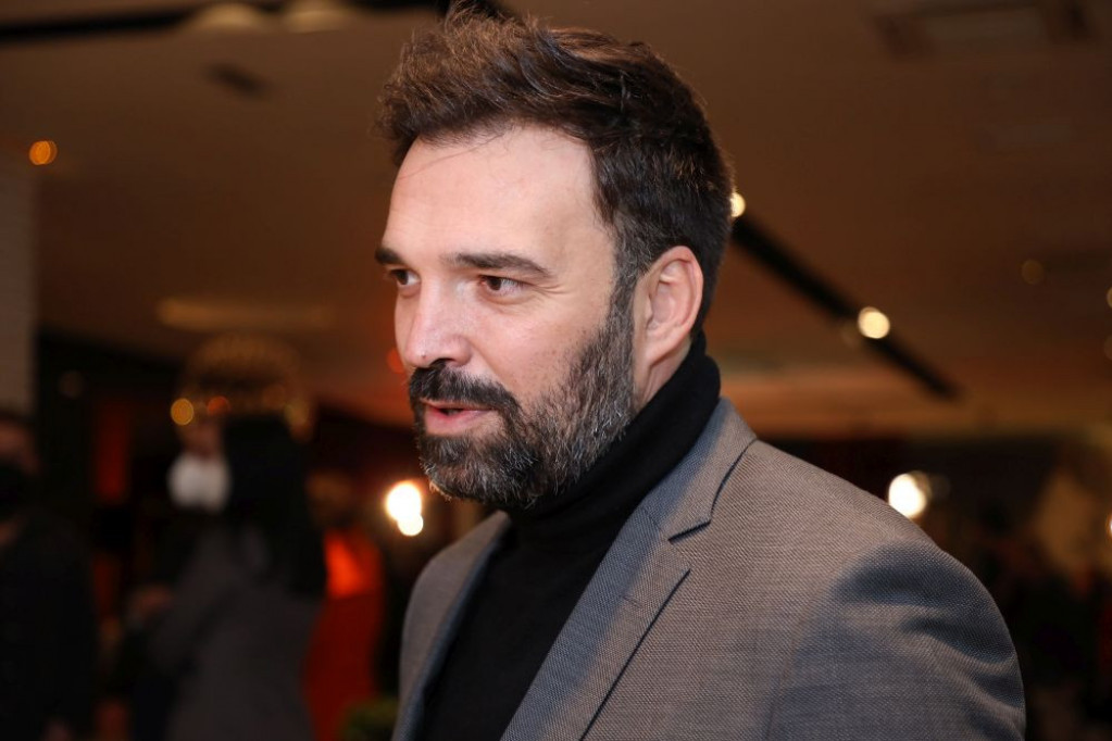 Upoznali ste ga kao ranjenog orla, a znate li koja je prva uloga Ivana Bosiljčića? Upoznali ste ga kao ranjenog orla, a znate li koja je prva uloga Ivana Bosiljčića?