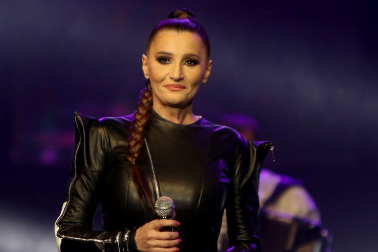 Zadao joj najveći udarac: Posle razvoda bivši muž Mire Škorić oženio se OVOM damom Zadao joj najveći udarac: Posle razvoda bivši muž Mire Škorić oženio se OVOM damom