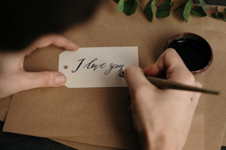 Horoskop za 7. oktobar: Ljubav je u vazduhu! Jedan znak doživeće neverovatno iznenađenje Horoskop za 7. oktobar: Ljubav je u vazduhu! Jedan znak doživeće neverovatno iznenađenje