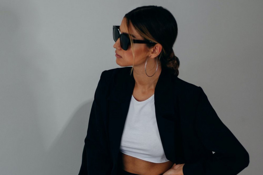 Definicija čistog luksuza, a svima dobro stoji: Najmodernija suknja za jesen dolazi u dve boje Definicija čistog luksuza, a svima dobro stoji: Najmodernija suknja za jesen dolazi u dve boje