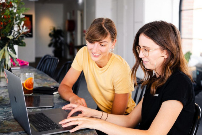 Horoskop za 10. oktobar: Kompromis je jedini put ka uspehu - OVAJ znak moraće da nauči šta znači timski rad Horoskop za 10. oktobar: Kompromis je jedini put ka uspehu - OVAJ znak moraće da nauči šta znači timski rad