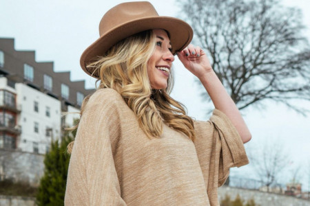 Definitivno najmoderniji model haljine za jesen: Jednostavna, efektna i ide bukvalno uz sve (FOTO) Definitivno najmoderniji model haljine za jesen: Jednostavna, efektna i ide bukvalno uz sve (FOTO)