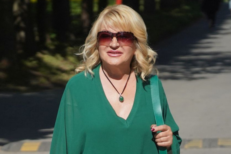 Bio je najveća ljubav Goce Lazarević, a onda je usledila tragedija: Godinama je za njim plakala Bio je najveća ljubav Goce Lazarević, a onda je usledila tragedija: Godinama je za njim plakala