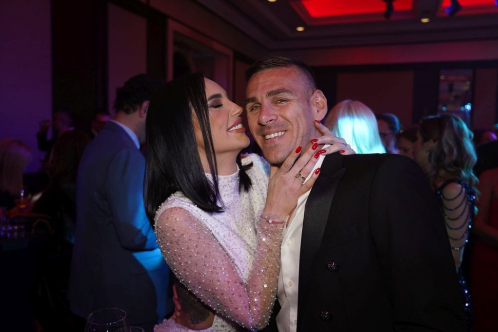 Katja će dobiti i brata i sestru: Kaća Grujić obradovala vestima Katja će dobiti i brata i sestru: Kaća Grujić obradovala vestima