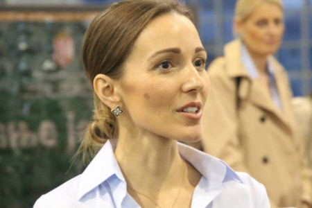 Njemu to jednostavno NE IDE... Jelena Đoković nikad oštrije o Novaku kao ocu