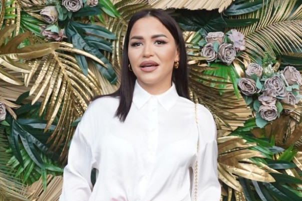 Lom u rodnom selu Aleksandre Mladenović: Pevačica proslavila slavu u Žitorađi - ružan period je prošlost Lom u rodnom selu Aleksandre Mladenović: Pevačica proslavila slavu u Žitorađi - ružan period je prošlost