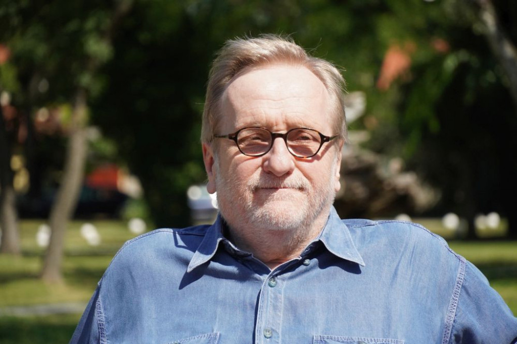 Sinoć su sve oči bile uprte u ćerku Bogdana Diklića: Jasno je kao dan o čemu se najviše pričalo Sinoć su sve oči bile uprte u ćerku Bogdana Diklića: Jasno je kao dan o čemu se najviše pričalo