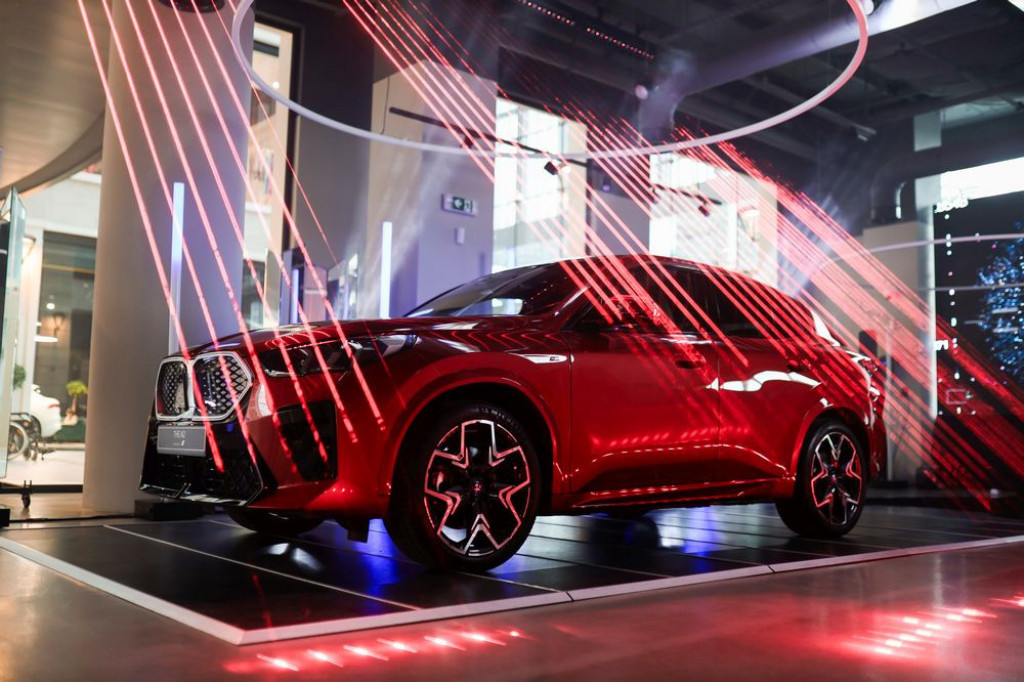 Potpuno novi BMW X2 premijerno predstavljen u Beogradu Potpuno novi BMW X2 premijerno predstavljen u Beogradu