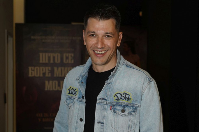 Šuška se da je ova UDATA GLUMICA nova ljubav Viktora Savića, ovo su detalji (FOTO) Šuška se da je ova UDATA GLUMICA nova ljubav Viktora Savića, ovo su detalji (FOTO)