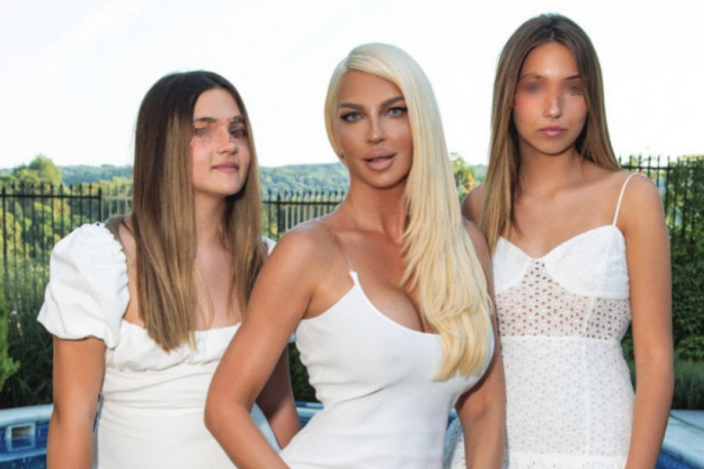 Zbog ovog detalja Niku Tošić vršnjaci nazivaju modnim guruom: Prešla je sve granice, ni Karleuša to ne bi tako nosila (Foto) Zbog ovog detalja Niku Tošić vršnjaci nazivaju modnim guruom: Prešla je sve granice, ni Karleuša to ne bi tako nosila (Foto)