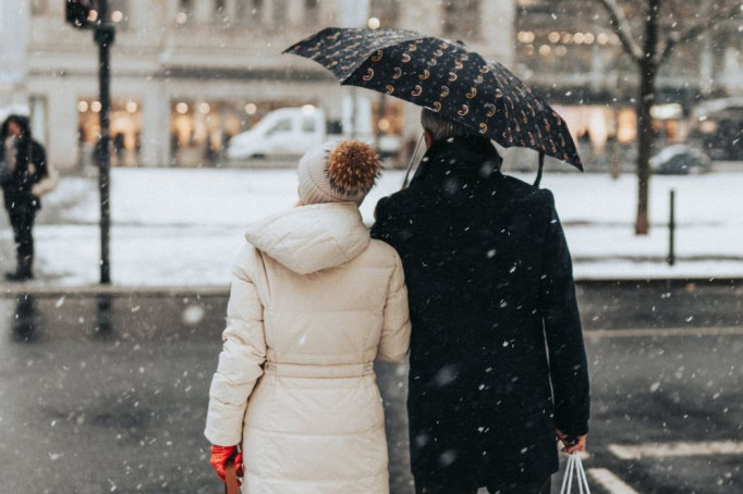 Horoskop za 15. decembar: Slobodnim Ovnovima smeši se avantura! Pripadnici OVOG znaka aktivno planiraju budućnost sa partnerom Horoskop za 15. decembar: Slobodnim Ovnovima smeši se avantura! Pripadnici OVOG znaka aktivno planiraju budućnost sa partnerom