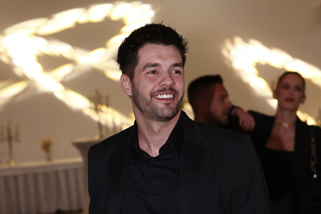 Znate li čiju ćerku je oženio Stevan Piale: Moj tast je čuveni... Znate li čiju ćerku je oženio Stevan Piale: Moj tast je čuveni...