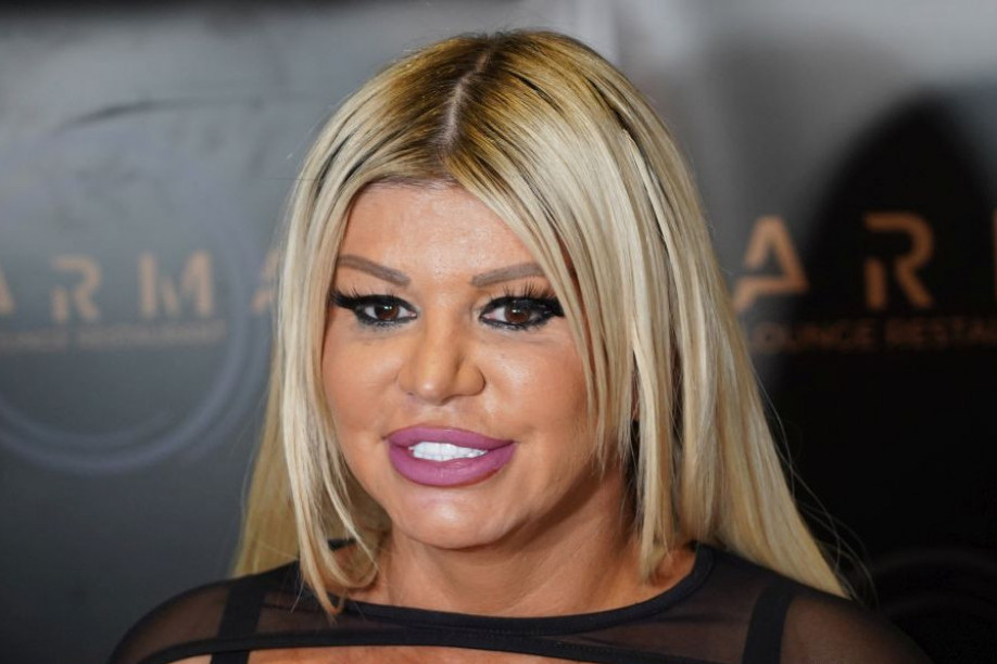 Dara napravila haos bivšem mužu: Zbog onoga što je uradila njegova devojka kipti od ljubomore Dara napravila haos bivšem mužu: Zbog onoga što je uradila njegova devojka kipti od ljubomore