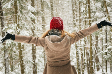 Dnevni horoskop za 17. decembar: Ovnovi se upuštaju u odnos pun neizvesnosti, Vage pod velikim pritiskom zbog posla