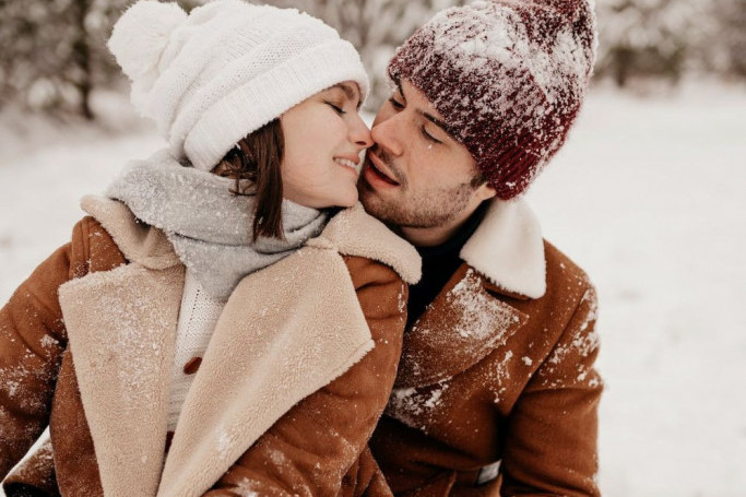 Horoskop za 28. decembar: Device, pred vama je šansa za novu ljubav, a evo šta očekuje Strelčeve i Ribe Horoskop za 28. decembar: Device, pred vama je šansa za novu ljubav, a evo šta očekuje Strelčeve i Ribe