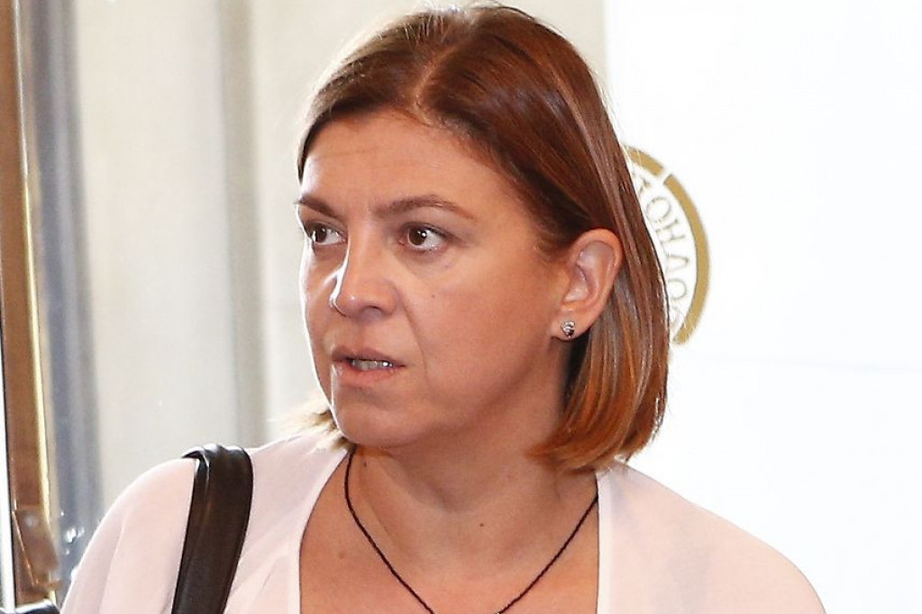 Glumicu je bolest uzela prebrzo, u 40. godini: Isidora je krenula majčinim stopama - Ostao mi je jedan svileni penjoar Glumicu je bolest uzela prebrzo, u 40. godini: Isidora je krenula majčinim stopama - Ostao mi je jedan svileni penjoar