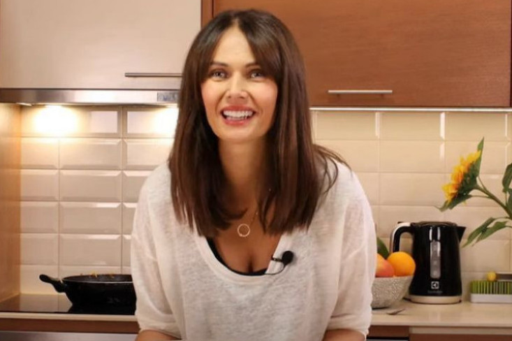 Uskršnja jaja Nataše Pavlović bez veštačkih boja i konzervansa: Nećete verovati kako je dobila jarkožutu boju (FOTO) Uskršnja jaja Nataše Pavlović bez veštačkih boja i konzervansa: Nećete verovati kako je dobila jarkožutu boju (FOTO)