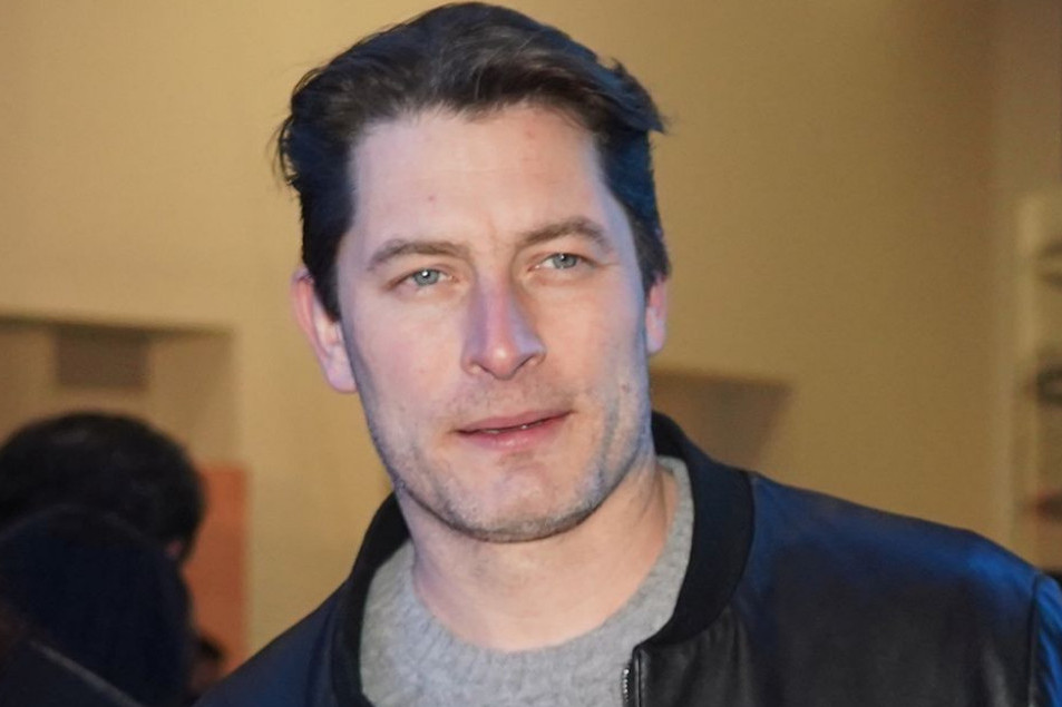 Petre, gde ti je Tamara? Svi zabrinuti... glumac se u društvu druge žene pojavio na javnom događaju (FOTO) Petre, gde ti je Tamara? Svi zabrinuti... glumac se u društvu druge žene pojavio na javnom događaju (FOTO)