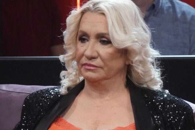 Vesna Zmijanac hospitalizovana: Svi detalji njenog zdravstvenog stanja Vesna Zmijanac hospitalizovana: Svi detalji njenog zdravstvenog stanja