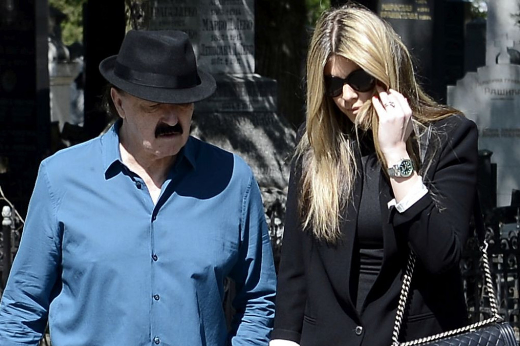 Sve, sve, ali niko očekivao da će Haris ovo reći o Melini Sve, sve, ali niko očekivao da će Haris ovo reći o Melini