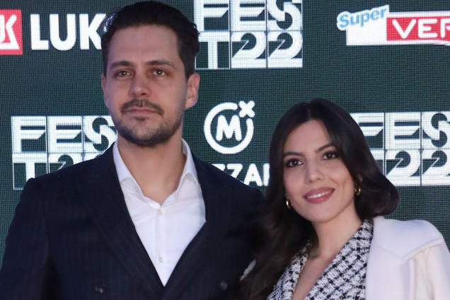 Nakon 4 meseca Biković i Ivana Malić pokazali sina: Vasilije je visok na tatu i već se modira (FOTO) Nakon 4 meseca Biković i Ivana Malić pokazali sina: Vasilije je visok na tatu i već se modira (FOTO)