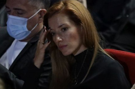 ISPOVEST! Jovana danas živi u vili od nekoliko stotina hiljada evra, ima TV stanicu i vozi skupa kola, a pre Željka nije imala ni za piće ISPOVEST! Jovana danas živi u vili od nekoliko stotina hiljada evra, ima TV stanicu i vozi skupa kola, a pre Željka nije imala ni za piće