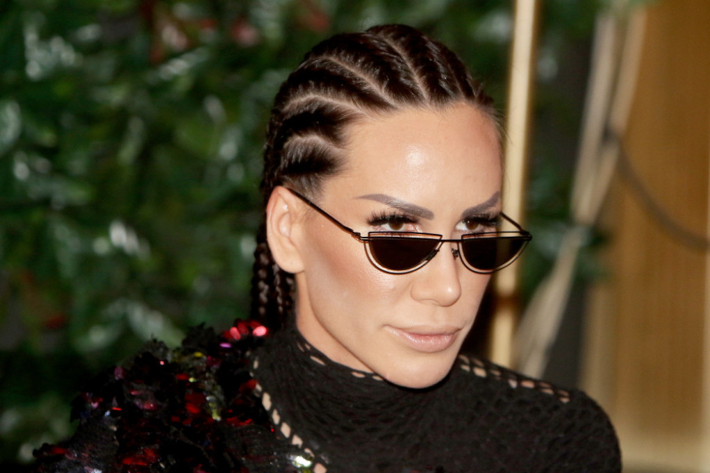 Ljubav duga dve godine okončana zbog tužnog razloga: Ovog poznatog muškarca je Nikolija volela pre Relje Ljubav duga dve godine okončana zbog tužnog razloga: Ovog poznatog muškarca je Nikolija volela pre Relje