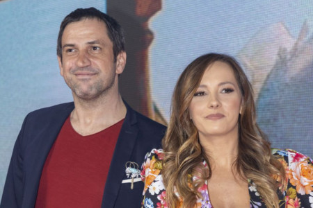 Goran Bogdan sa Jovanom i bebom slavi Božić: Prelepa slika govori više od reči (FOTO)