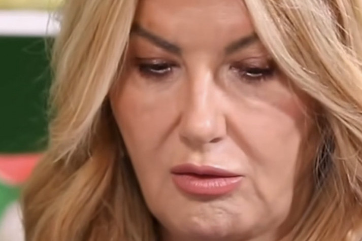 Vesna Dedić prvi put o slomljenom srcu i prekidu prijateljstva sa Sanjom Marinković! To što joj je učinila...(VIDEO) Vesna Dedić prvi put o slomljenom srcu i prekidu prijateljstva sa Sanjom Marinković! To što joj je učinila...(VIDEO)