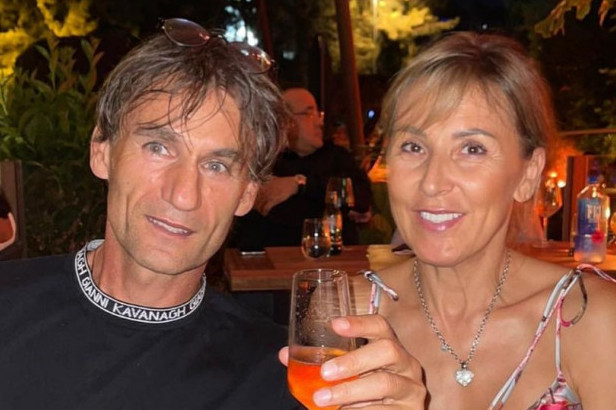 Čekala je da prođe Đurđevdan, ali čim se sve završilo Olivera Gudelj iznela mišljenje o Anastasiji (FOTO) Čekala je da prođe Đurđevdan, ali čim se sve završilo Olivera Gudelj iznela mišljenje o Anastasiji (FOTO)