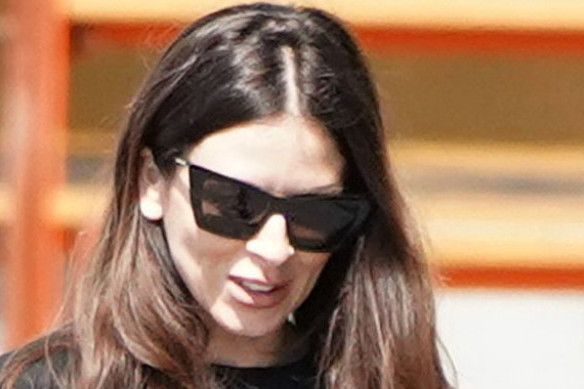 U jeku priča o preljubi oglasila se Ana Sević: Kratko i jasno! U jeku priča o preljubi oglasila se Ana Sević: Kratko i jasno!