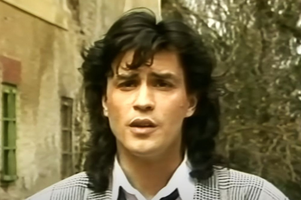 Slamao srca širom Jugoslavije, žene su ga obožavale, a evo kako danas izgleda čuveni Vlado Kalember FOTO Slamao srca širom Jugoslavije, žene su ga obožavale, a evo kako danas izgleda čuveni Vlado Kalember FOTO