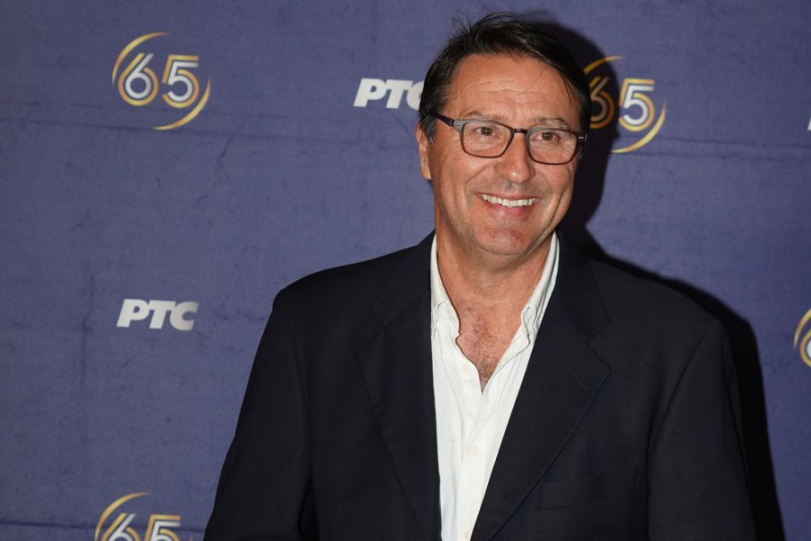 Fatalan kao otac: Sin Jovana Memedovića je neviđeni frajer, a njegov pogled krije tužnu priču (FOTO) Fatalan kao otac: Sin Jovana Memedovića je neviđeni frajer, a njegov pogled krije tužnu priču (FOTO)