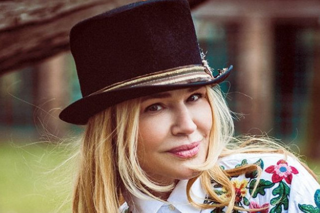 Olivera Balašević za posebne goste sprema kuglof od višanja: Molili je za recept jer kolač miriše do Limana Olivera Balašević za posebne goste sprema kuglof od višanja: Molili je za recept jer kolač miriše do Limana