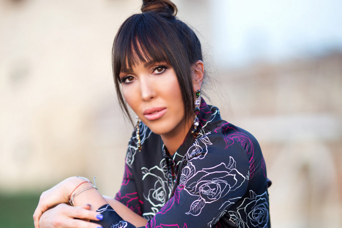 Svi pričaju o transformaciji Jelene Janković! Ne liči više na sebe: Samo frizuru da joj vidite (FOTO) Svi pričaju o transformaciji Jelene Janković! Ne liči više na sebe: Samo frizuru da joj vidite (FOTO)