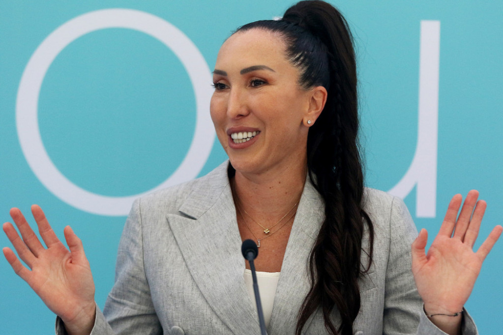 Retko imamo priliku da ih vidimo: Ovo su braća Jelene Janković (FOTO) Retko imamo priliku da ih vidimo: Ovo su braća Jelene Janković (FOTO)