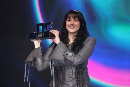 Lila Ramonda odnela ubedljivu pobedu! Teya Dora će predstavljati Srbiju na Evroviziji