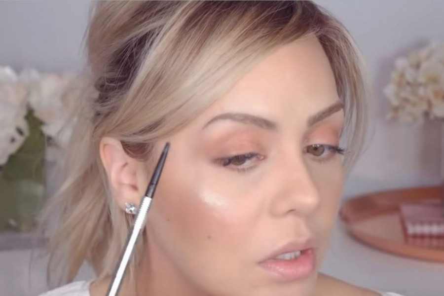 Oblik obrva koji skida 10 godina sa lica: Lako i jednostavno Oblik obrva koji skida 10 godina sa lica: Lako i jednostavno