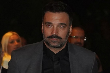 Ćerka Bosiljčića i Jelene Tomašević popustila u školi! Reakcija glumca tradicionaliste izazvala šok javnosti Ćerka Bosiljčića i Jelene Tomašević popustila u školi! Reakcija glumca tradicionaliste izazvala šok javnosti