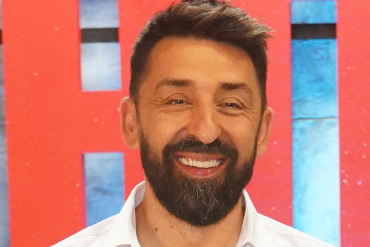 Ognjen Amidžić objavio preslatku sliku sina: Evo zbog čega je mali Perun postao zvezda Instagrama Ognjen Amidžić objavio preslatku sliku sina: Evo zbog čega je mali Perun postao zvezda Instagrama