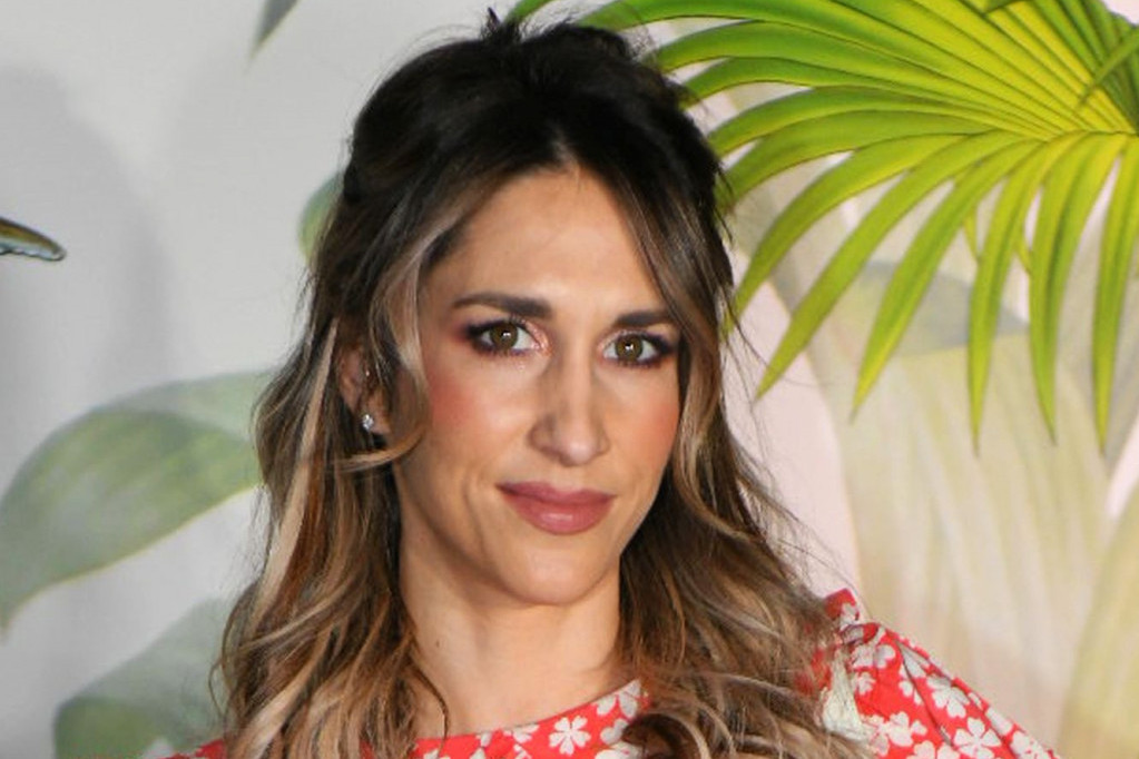 Ovog manekena je Jelisaveta Orašanin ludo volela pre Teodosića: Tata dve ćerke, a njjegova ženidba poznatom Srbinu slomila srce Ovog manekena je Jelisaveta Orašanin ludo volela pre Teodosića: Tata dve ćerke, a njjegova ženidba poznatom Srbinu slomila srce