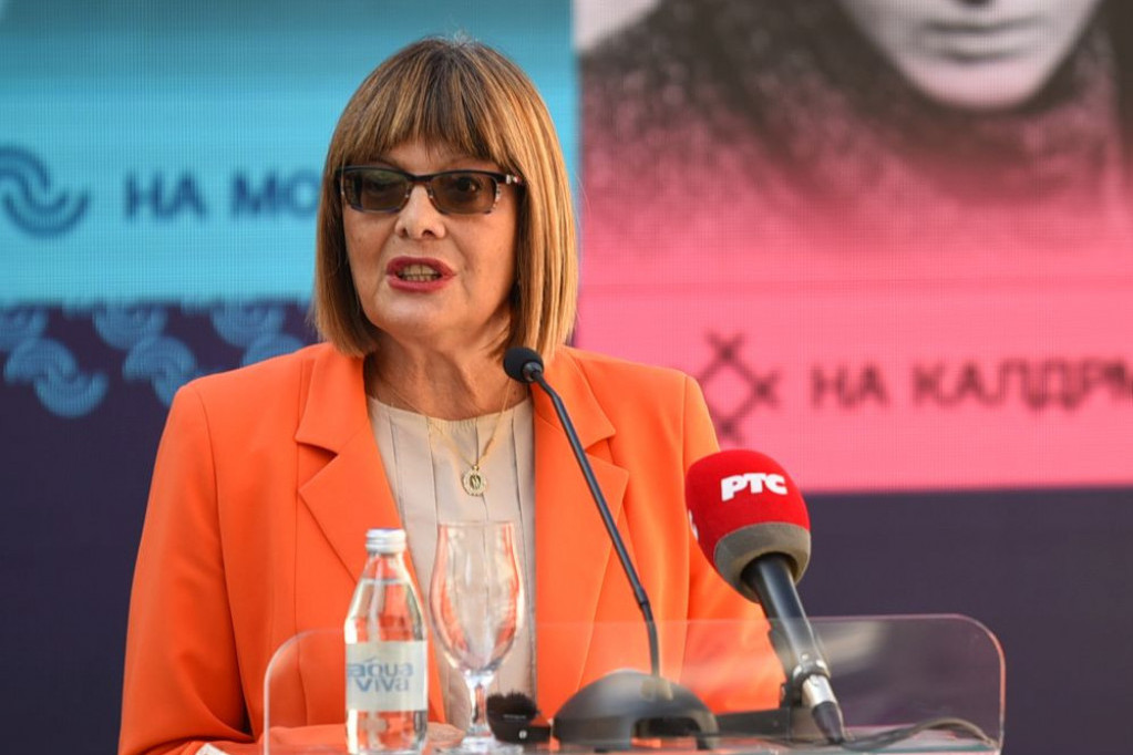 Brak trajao samo tri godine! Ovo je bivši muž Maje Gojković o kome nikada ne govori Brak trajao samo tri godine! Ovo je bivši muž Maje Gojković o kome nikada ne govori