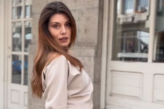 Je l moguće da se tako hrani? Tamara Dragičević pokazala šta doručkuje nakon porođaja, žene na mrežama burno reagovale (FOTO) Je l moguće da se tako hrani? Tamara Dragičević pokazala šta doručkuje nakon porođaja, žene na mrežama burno reagovale (FOTO)