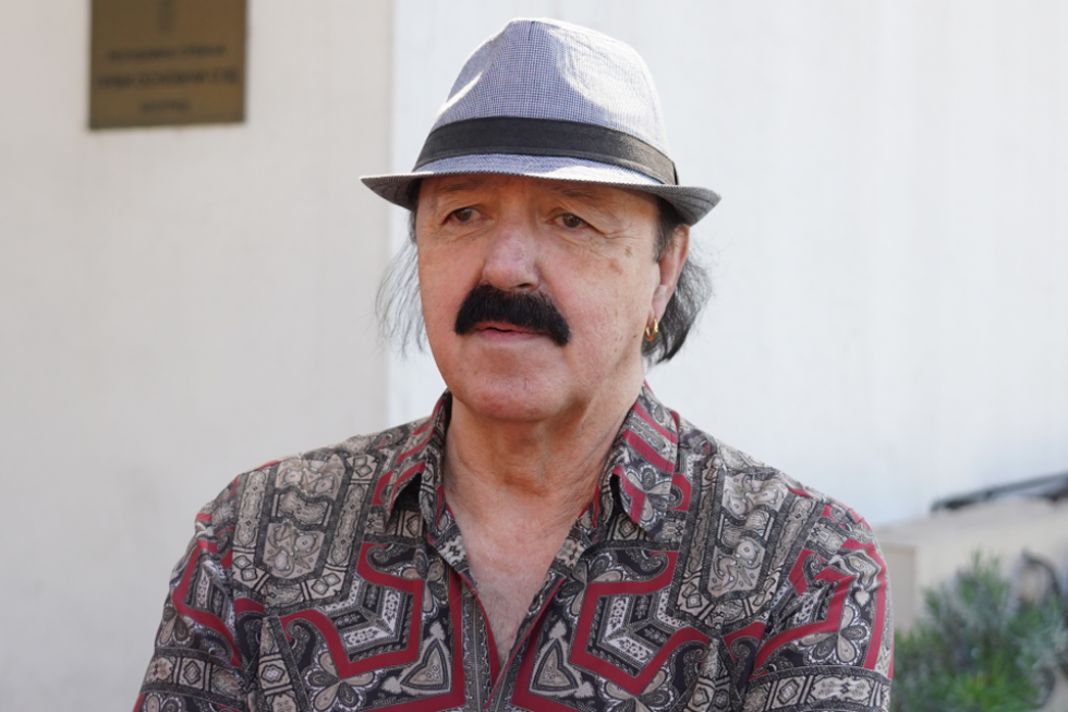 Prvo oglašavanje Harisa Džinovića o novoj devojci: Šteta je kad si u braku Prvo oglašavanje Harisa Džinovića o novoj devojci: Šteta je kad si u braku