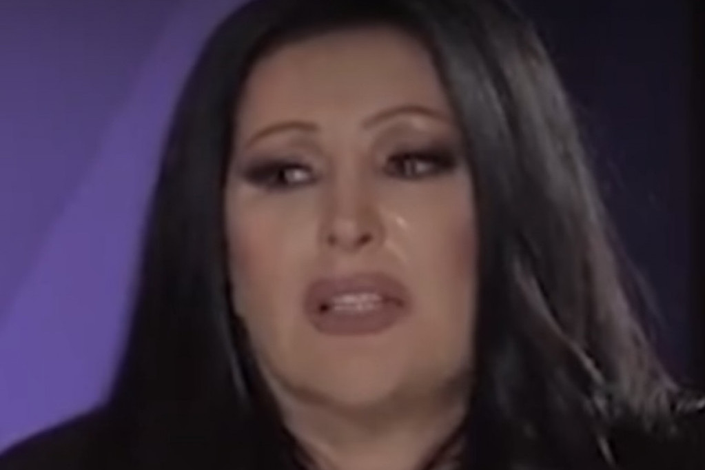 Dragana Mirković vanredno se obratila javnosti: Već duže vreme jedna devojka... Dragana Mirković vanredno se obratila javnosti: Već duže vreme jedna devojka...