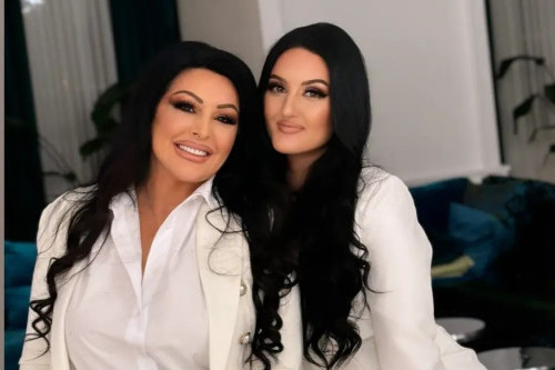 Momci neće ostati ravnodušni: Manuela Bijelić pozirala na jahti, bikini joj stoji fantastično (FOTO) Momci neće ostati ravnodušni: Manuela Bijelić pozirala na jahti, bikini joj stoji fantastično (FOTO)