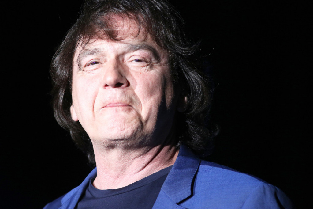 Detalj iz biografije o kome se malo zna: Koji fakultet je završio Zdravko Čolić? Detalj iz biografije o kome se malo zna: Koji fakultet je završio Zdravko Čolić?